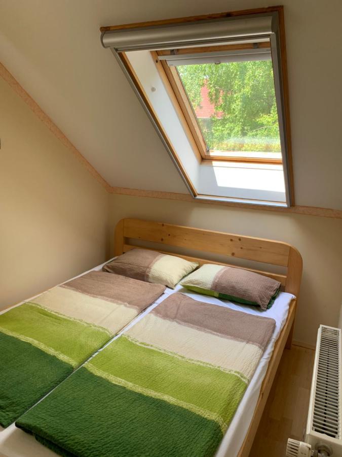 Fenyves Family Rooms And Bungalows Hajduszoboszlo Ngoại thất bức ảnh